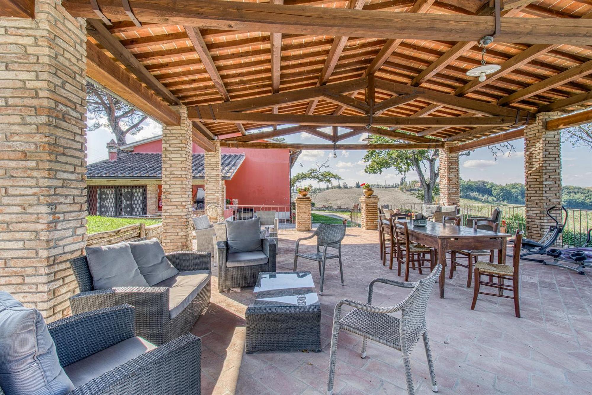 קסטלפיורנטינו Agriturismo Maramaldo מראה חיצוני תמונה